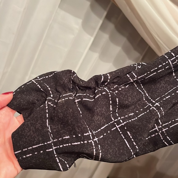 Like new Torrid lined jacket - Picture 4 of 16